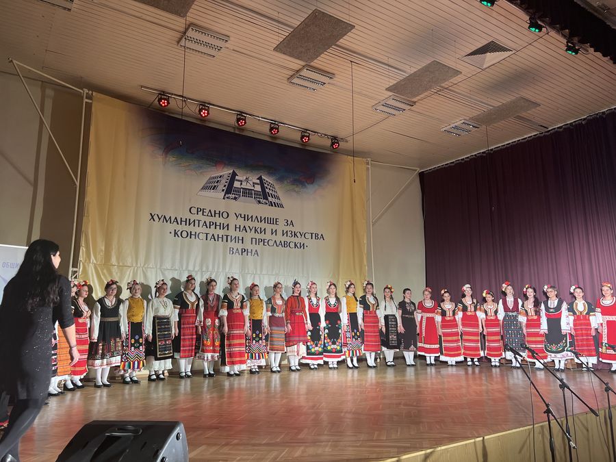 Фото - Варна на младите