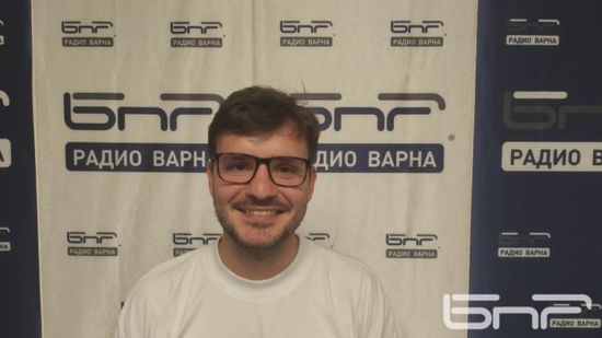 Интервю в Радио Варна на Атанас Радев - председател на Национален младежки форум